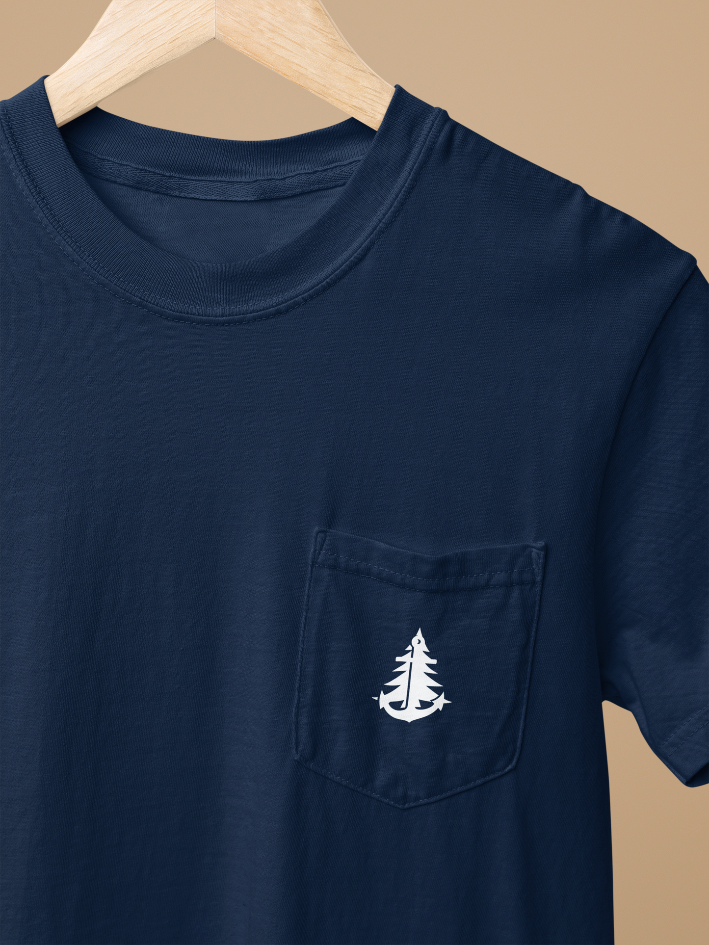 The essential Logo Pocket Tee